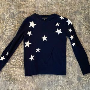 Banana Republic- size XS, light sweater- worn once! Condition- brand new!!